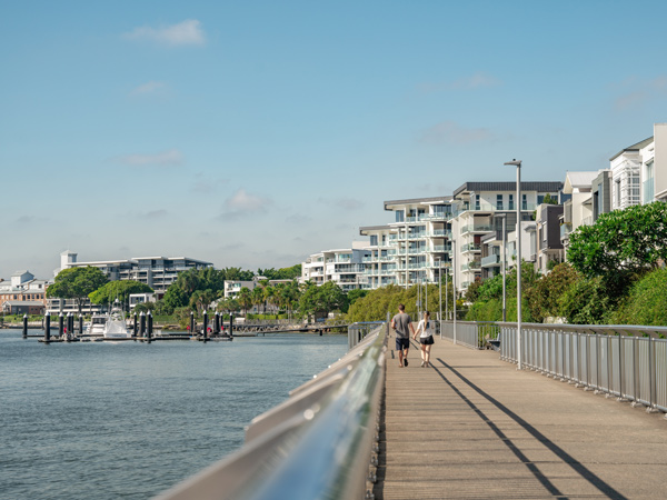 Notch up steps in style on the 12 best Brisbane walks