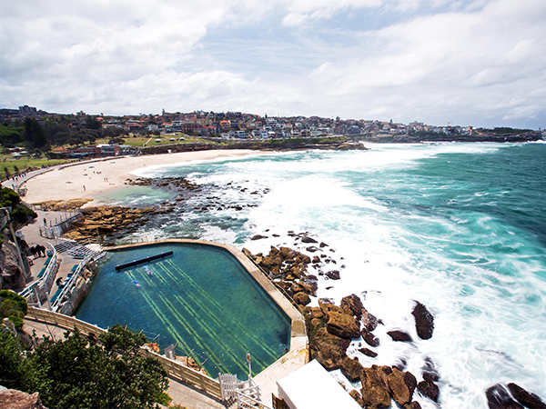 The best outdoor swimming pools and baths in Sydney