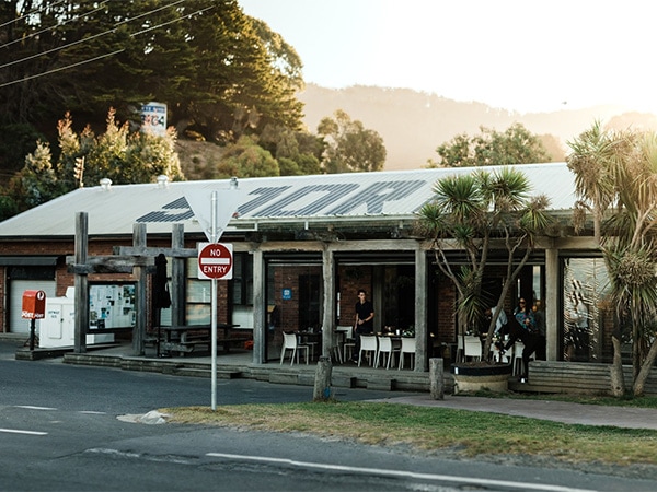 14 of the best places to eat along the Great Ocean Road